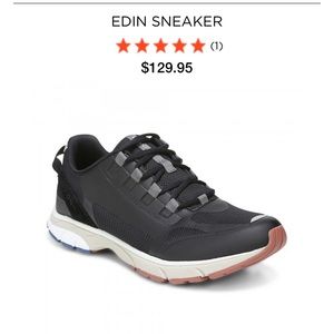 Vionic Edin Sneaker - Black *NEW IN BOX*
SIZE 10